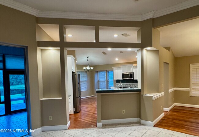 Building Photo - 3742 Constancia Dr