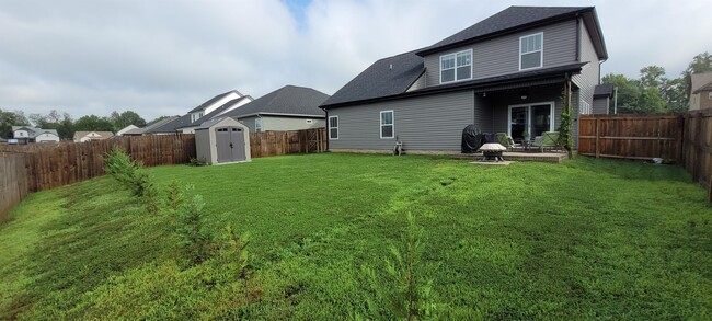 Building Photo - 1206 Ewing Way