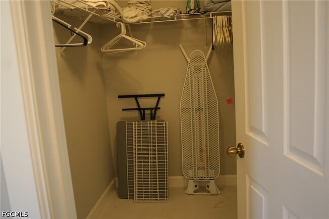 Building Photo - 15472 Admiralty Cir