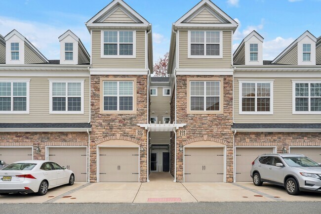 Building Photo - 308 Rotando Way