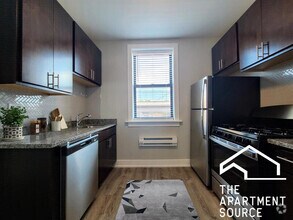 Building Photo - 4419 N Wolcott Ave