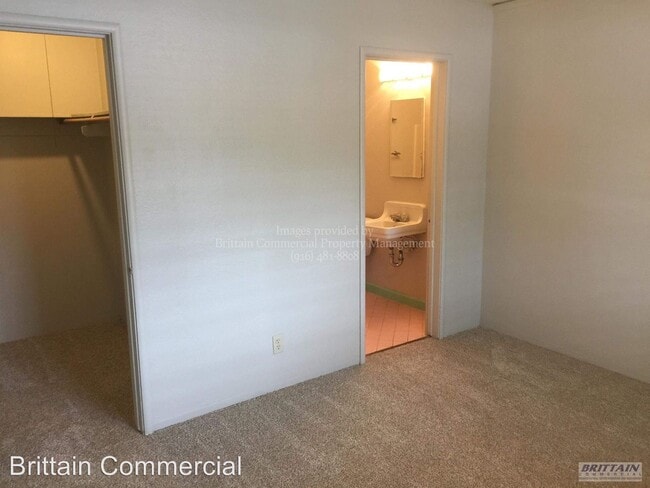 Building Photo - 2900 Marconi Ave