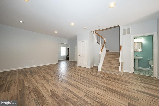 Building Photo - 757 Whitetail Cir