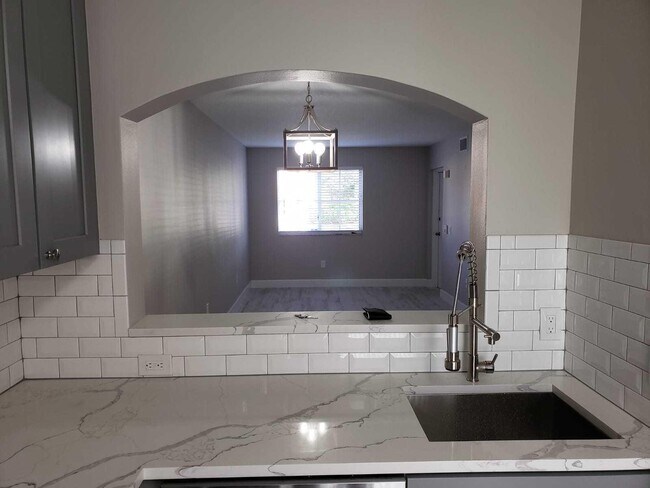 Building Photo - 3512 Briar Bay Blvd