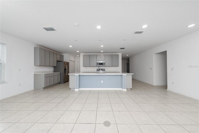 Building Photo - 557 Pawnee Ct