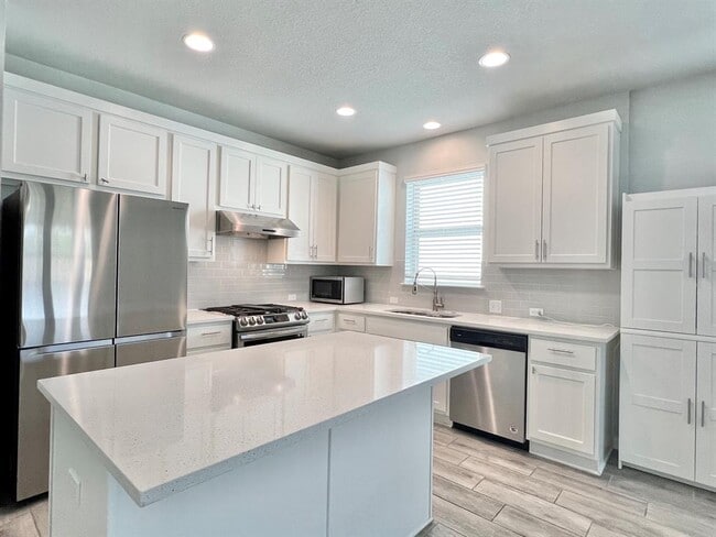 Building Photo - 1841 Harvest Knoll Ln