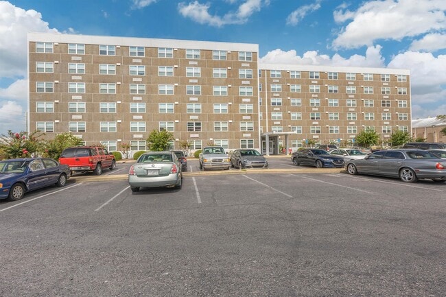 Building Photo - Tift Tower