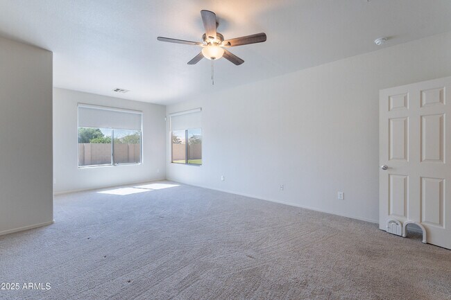 Building Photo - 12307 W Villa Hermosa