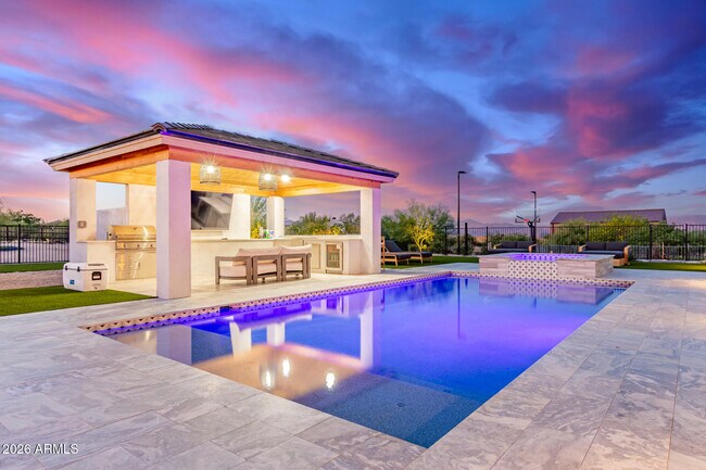 Building Photo - 13924 Dyer Ln