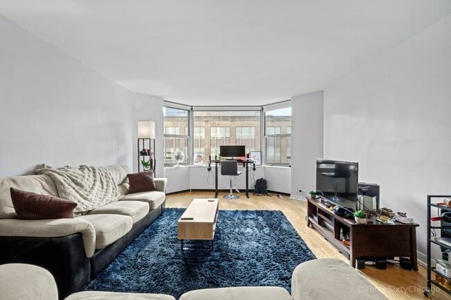 Building Photo - 535 N Michigan Ave