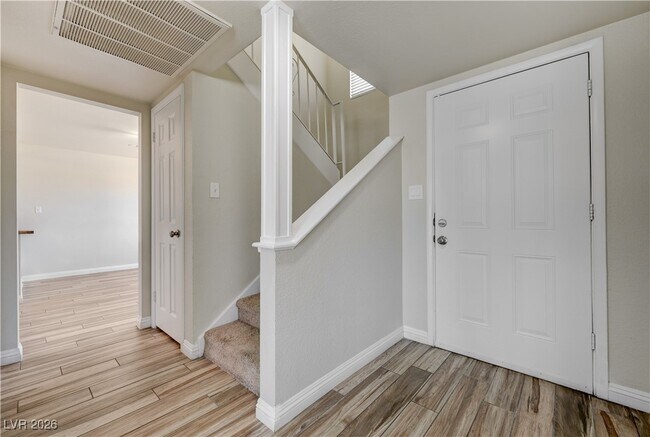 Building Photo - 5301 Westleigh Ave