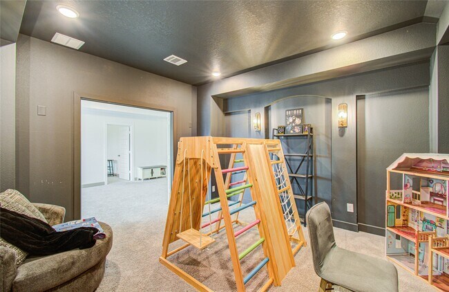 Building Photo - 4211 Limestone Terr