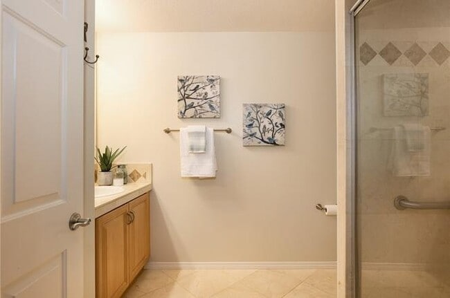 Building Photo - 21345 Hawthorne Blvd