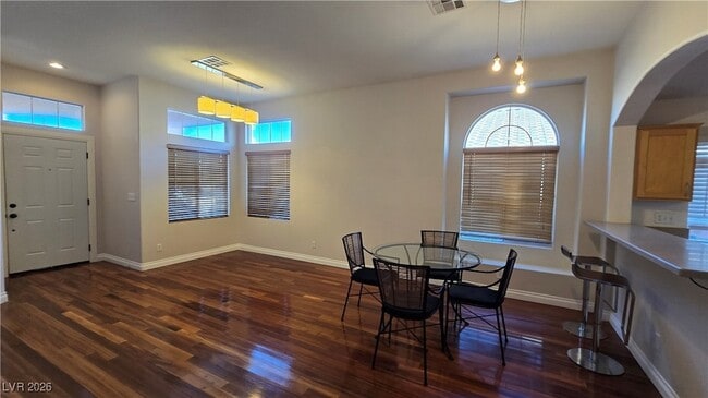 Building Photo - 10809 Armitage Ave