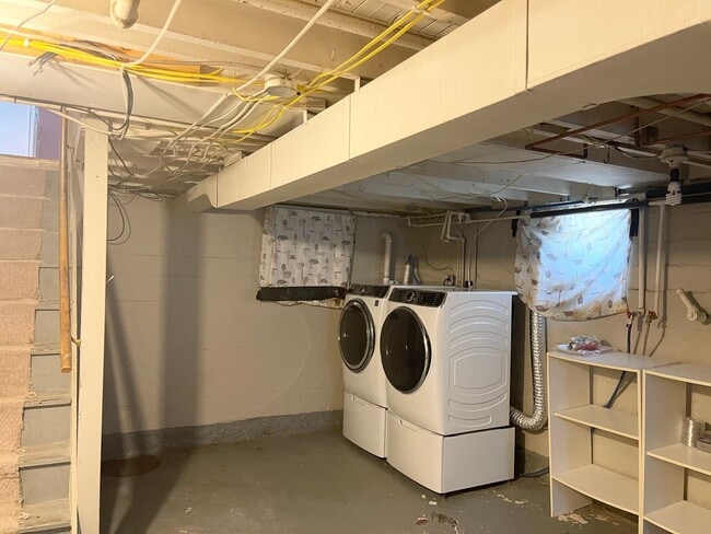 Building Photo - East Side Gem – Spacious 2BR Home with 2 C...