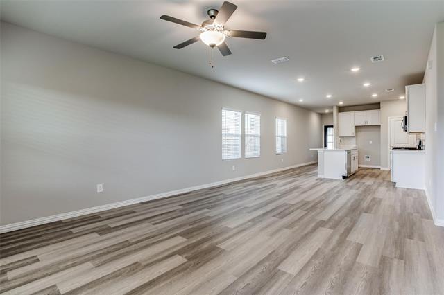 Building Photo - 612 McKenna Dr
