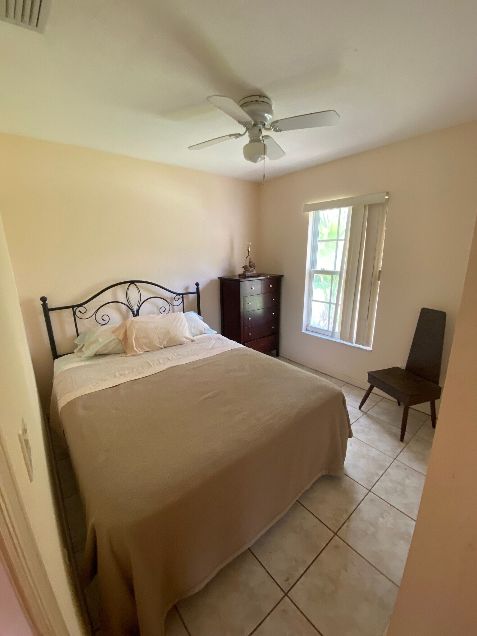Building Photo - 11812 D Allyon Dr