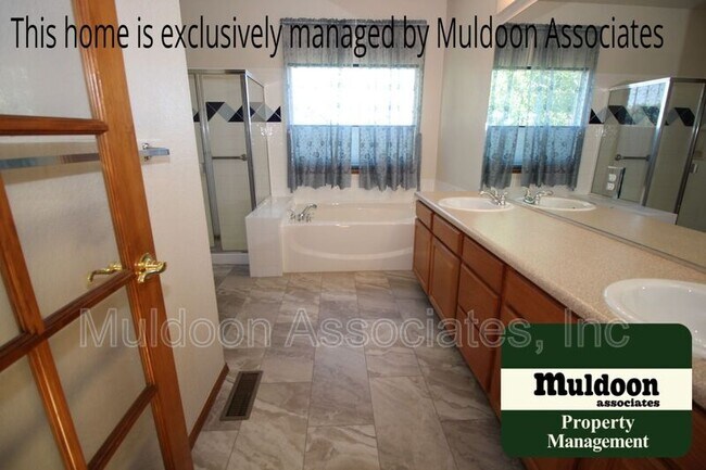 Building Photo - 3389 Magellans Eagle Dr