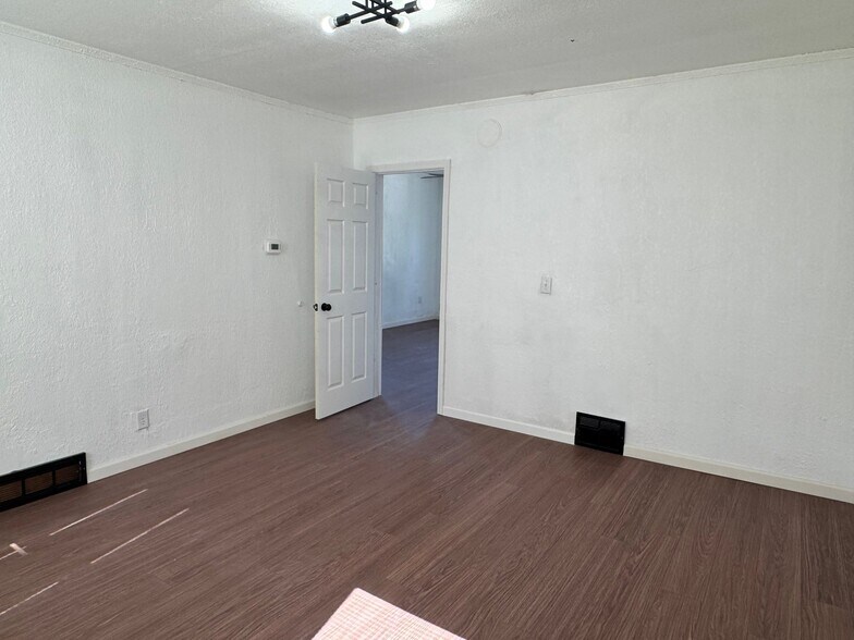Building Photo - 420A N 29th St