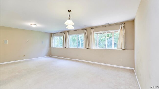 Building Photo - 215 Cordovan Commons Pkwy