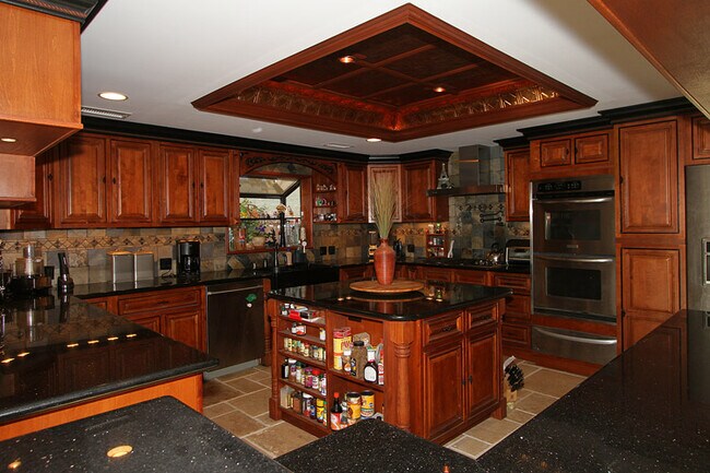 Building Photo - 5970 W 79th St