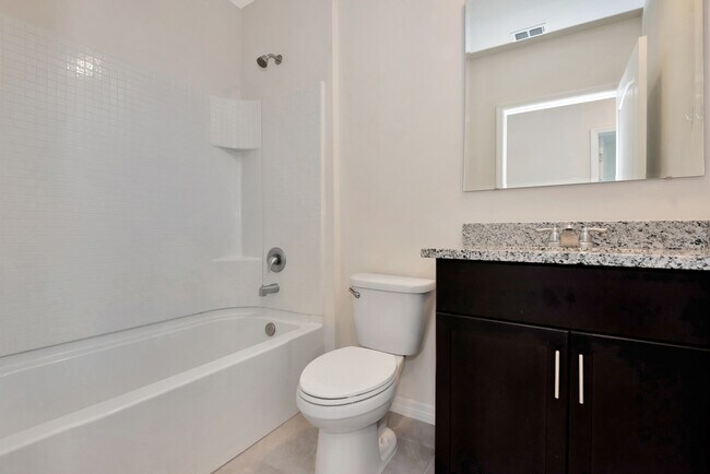 Building Photo - 35 Vista Oaks Ln