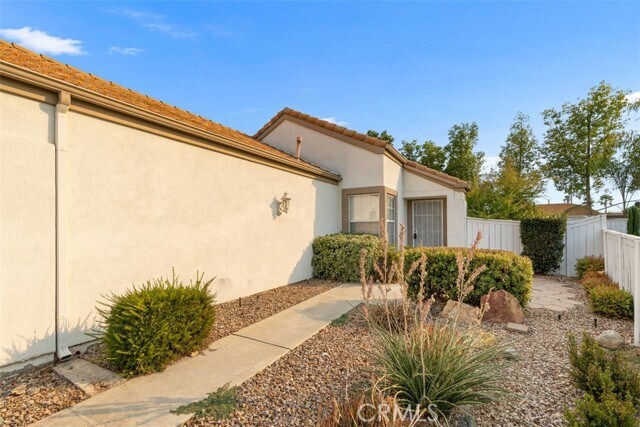 Building Photo - 28243 Valombrosa Dr
