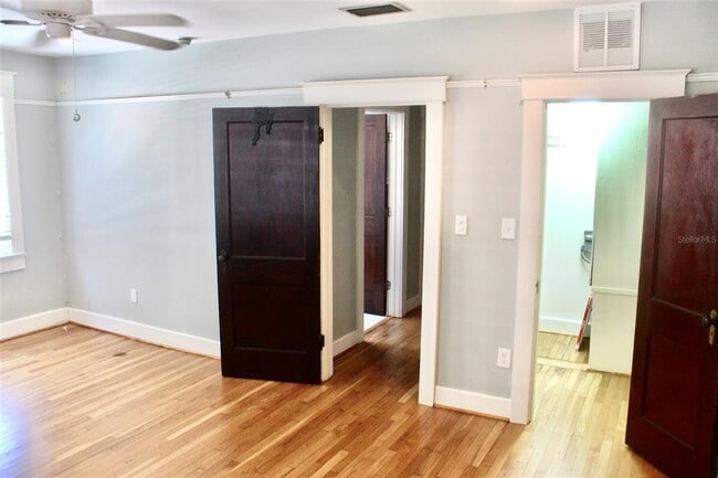 Building Photo - 701 W Swann Ave