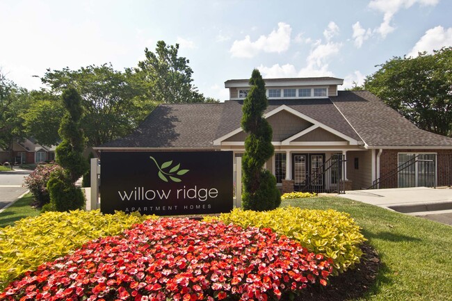 Building Photo - Willow Ridge Apartments