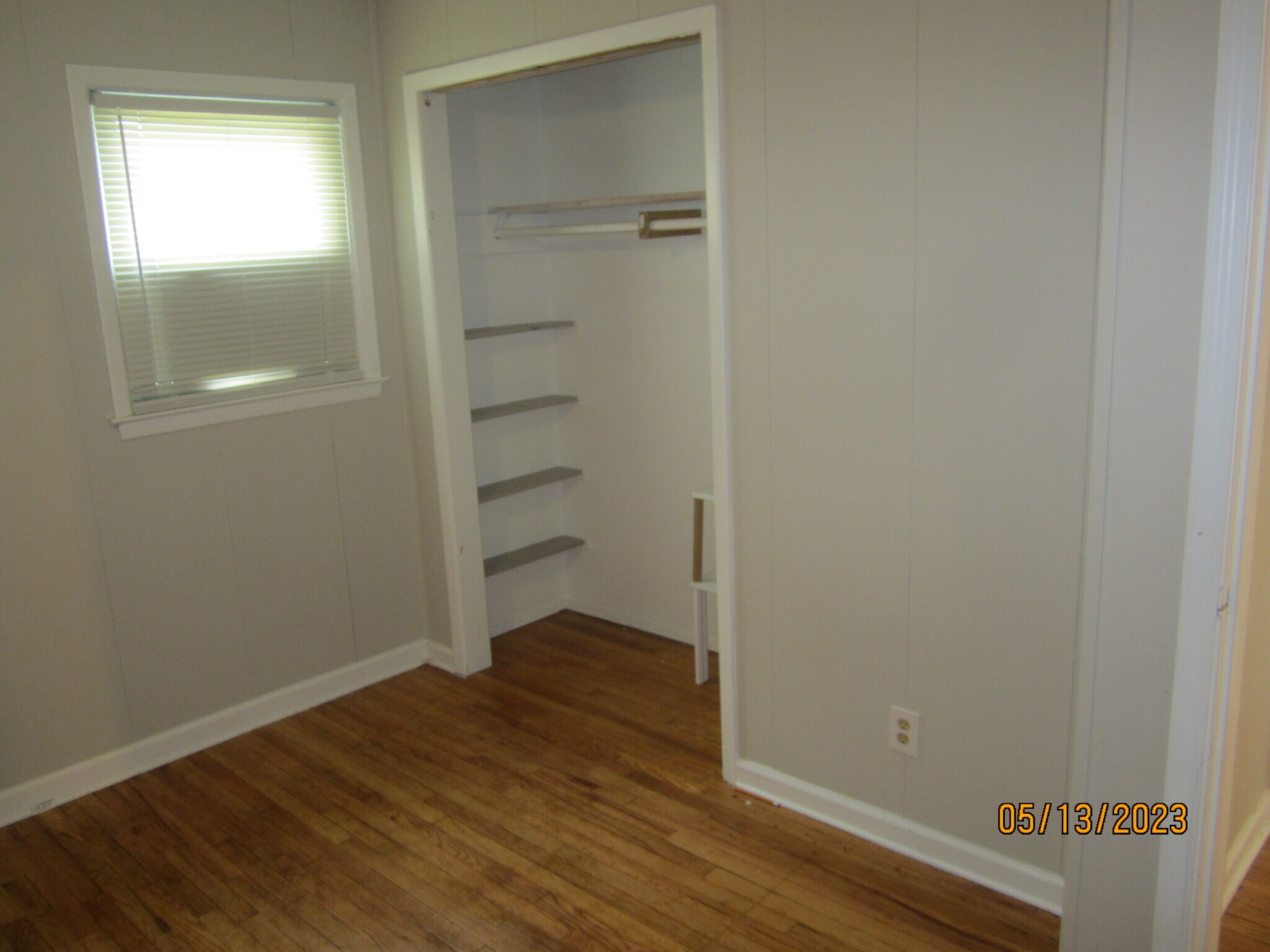 Bed 1 - 517 Beaulah Ave