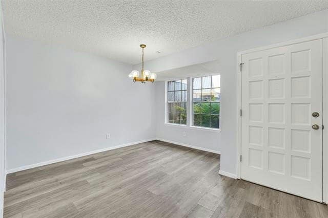 Building Photo - 8560 Park Ln