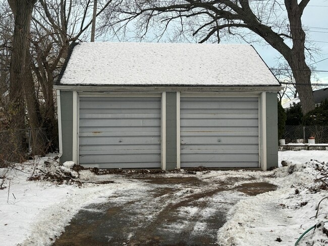 Building Photo - 2815 Grayson St