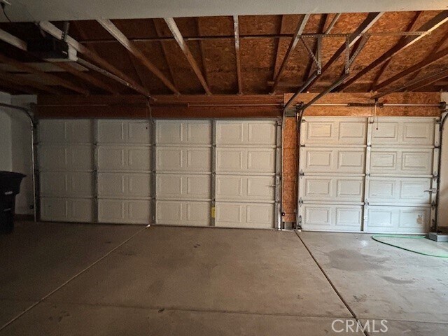 Building Photo - 1066 Birch Ln