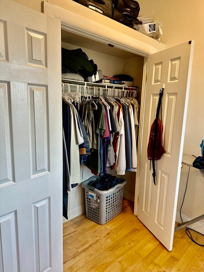 Building Photo - 281 Harvard St