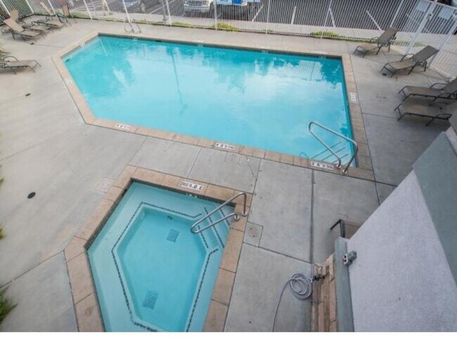 Building Photo - 1156 E 3300 S