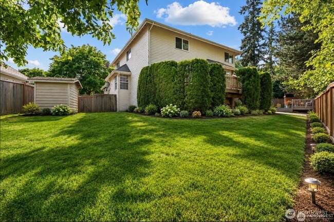 Building Photo - Beautifully Renovated 5-Bedroom Home in Abbey Road