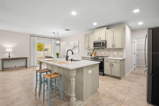 Building Photo - 6708 Hazelnut Spice Dr