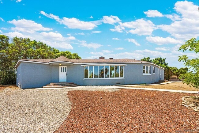 Building Photo - 2530 Pruett Dr