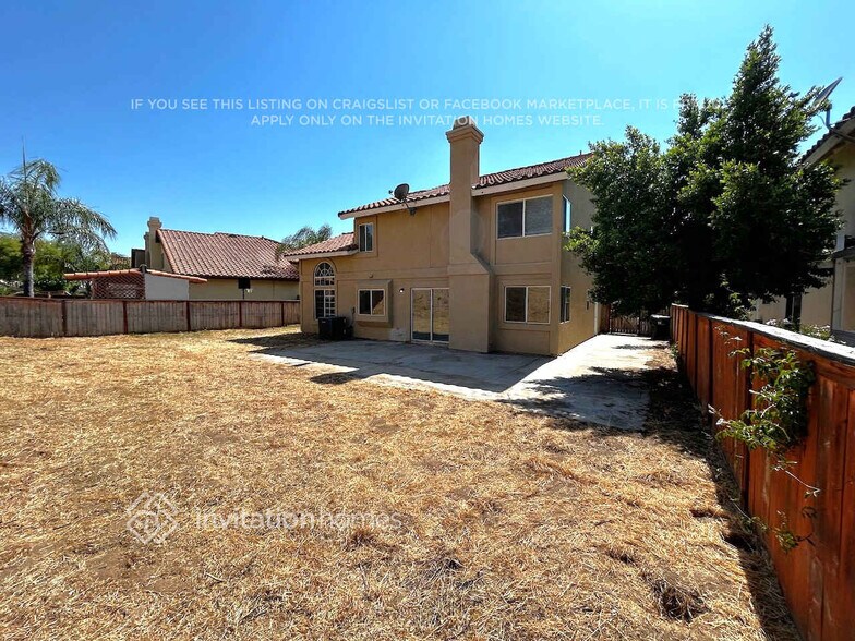 Building Photo - 10038 Sycamore Canyon Rd
