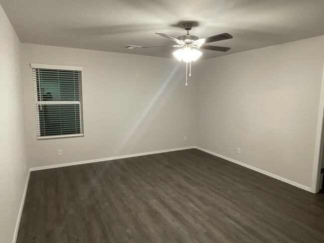 Building Photo - *Pre-leasing* Three Bedroom | Two Bath Hom...