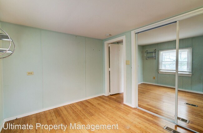 Building Photo - 3 br, 2 bath House - 1807 Bailey Avenue