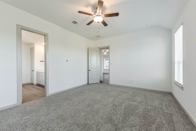 Building Photo - 3413 Daily Harvest Dr