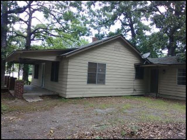 Building Photo - 5412 Young Rd