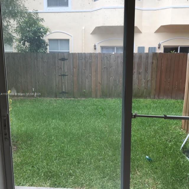 Building Photo - 1536 SE 25th St