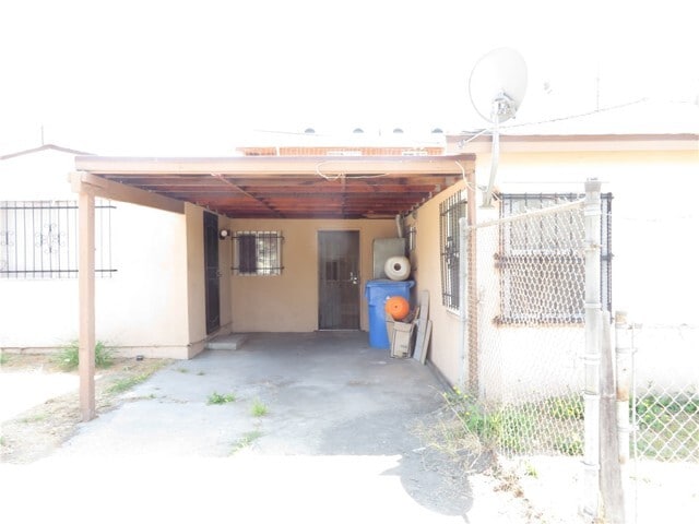 Building Photo - 403 E 97th St