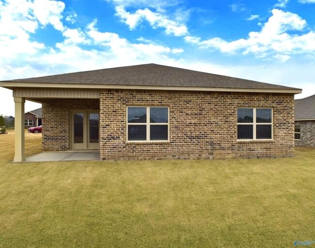 Building Photo - 22444 Regent Dr