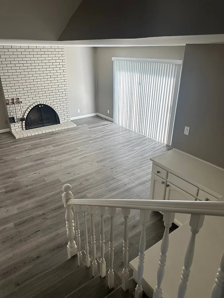 Building Photo - 4672 Edenvale Ave