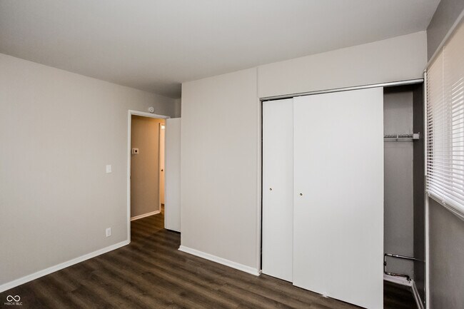 Building Photo - 5101 Patricia St