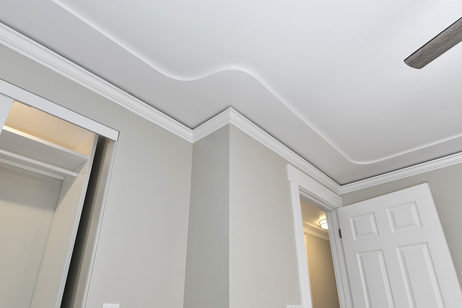 Building Photo - 8 SE 136th Ave