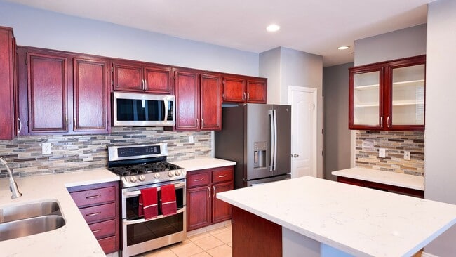 Building Photo - Save on Rent - Half Off Rent if move By No...